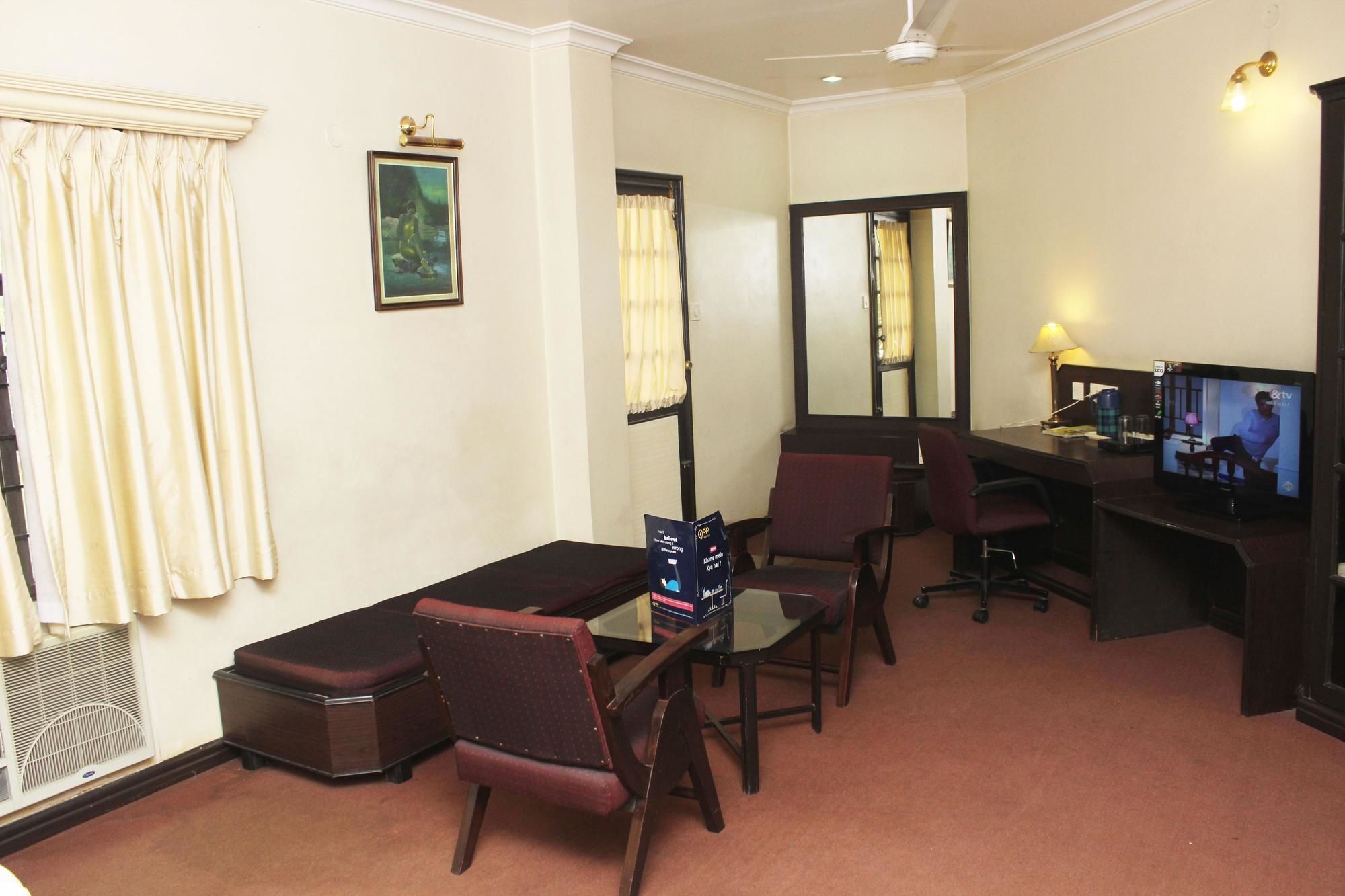 Royal Inn Mysore Extérieur photo